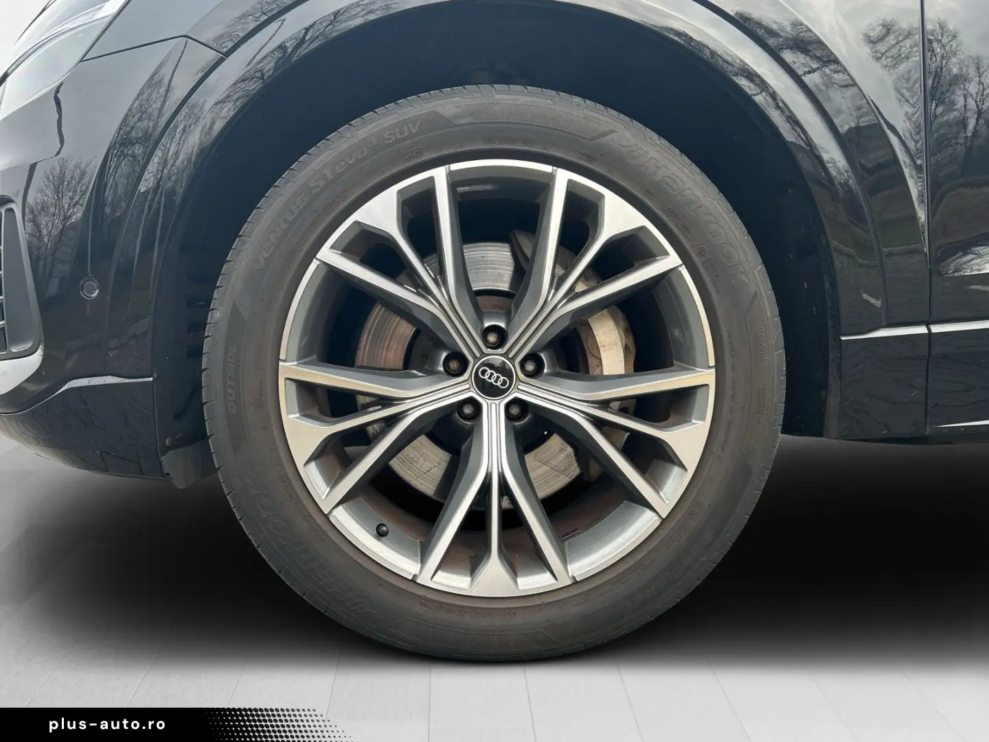 AUDI Q8 55 TFSI e quattro LED LEDER HUD 21  PRIVACY