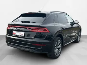 AUDI Q8 55 TFSI e quattro LED LEDER HUD 21  PRIVACY