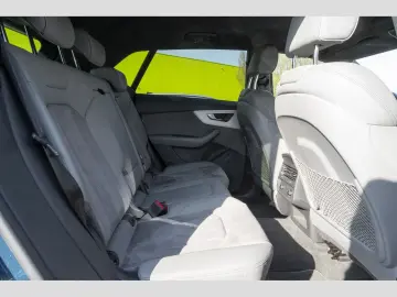 AUDI Q8 50 TDI quattro S line Sport AHK HD Matrix Kam