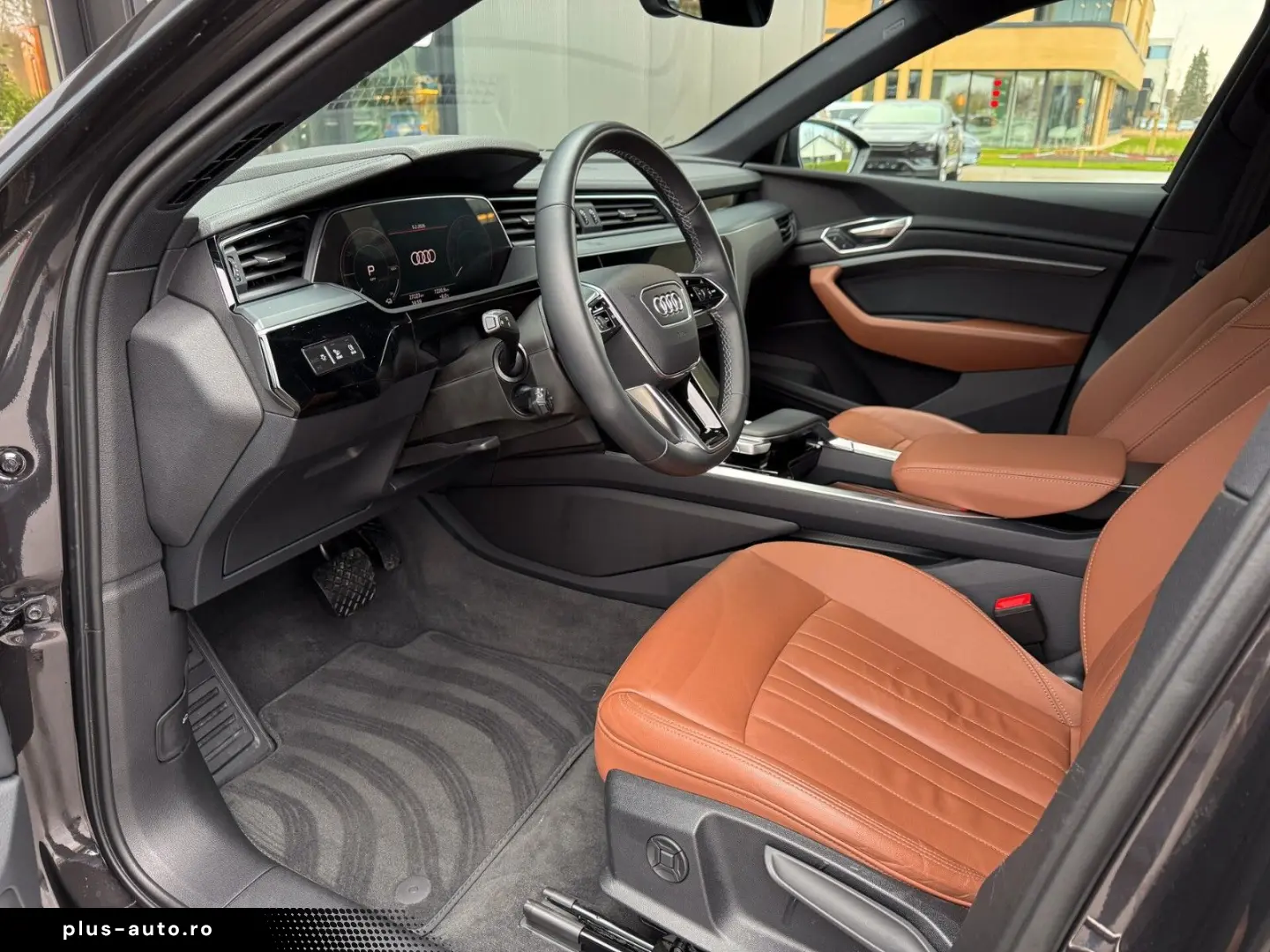 AUDI Q8 e-tron 55 Quattro S-Line - ACC   KEYLESS