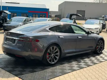 TESLA MODEL S RAVEN PERFORMANCE   21INCH   CREAM