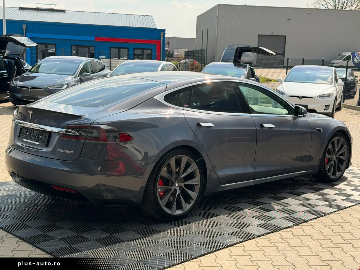 TESLA MODEL S RAVEN PERFORMANCE   21INCH   CREAM