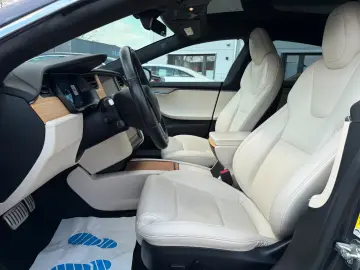 TESLA MODEL S RAVEN PERFORMANCE   21INCH   CREAM