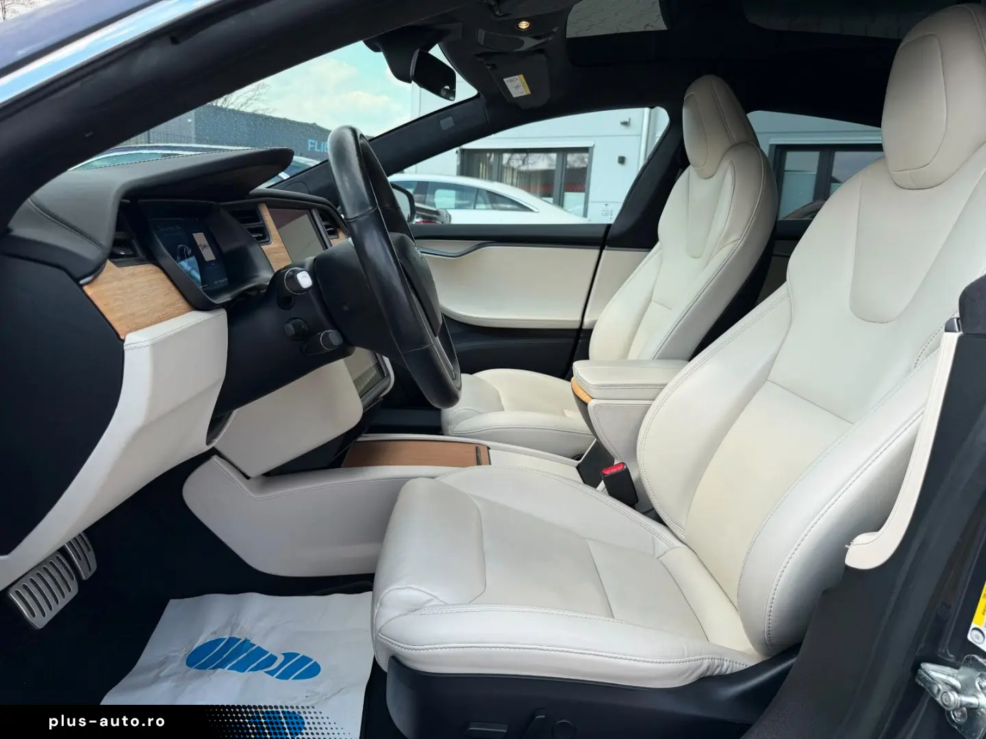 TESLA MODEL S RAVEN PERFORMANCE   21INCH   CREAM