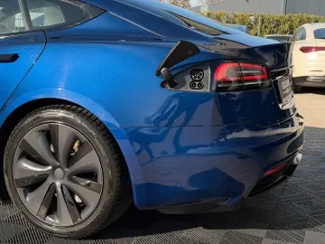 TESLA MODEL S PALLADIUM MAXIMAL RANGE   MATRIX LED