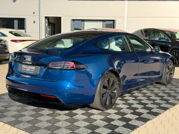TESLA MODEL S PALLADIUM MAXIMAL RANGE   MATRIX LED