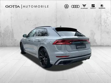 AUDI Q8 3.0 TDI quattro competition plus HUD B&O uvm.