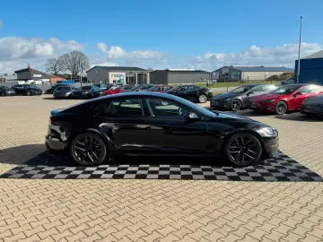 TESLA MODEL S PALLADIUM   MATRIX   21  Arachnid   HW4