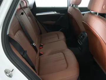 AUDI Q5 40 TDI qu. S tronic advanced Matrix 360  GRA