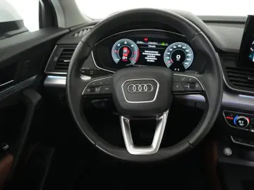 AUDI Q5 40 TDI qu. S tronic advanced Matrix 360  GRA