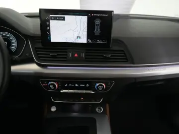 AUDI Q5 40 TDI qu. S tronic advanced Matrix 360  GRA