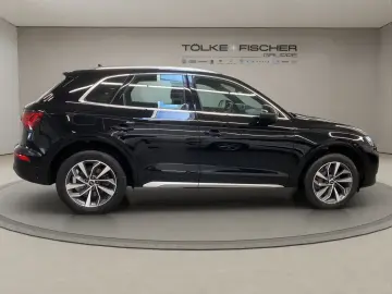 AUDI Q5 40 2.0 TDI quattro advanced AHK AUT Kam. Navi