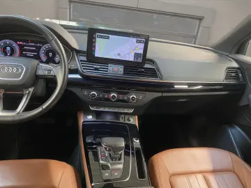AUDI Q5 40 2.0 TDI quattro advanced AHK AUT Kam. Navi