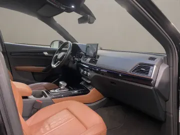 AUDI Q5 40 2.0 TDI quattro advanced AHK AUT Kam. Navi