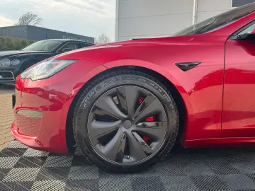 TESLA MODEL S PLAID ENHANCED AP ULTRA RED MATRIX   HW4