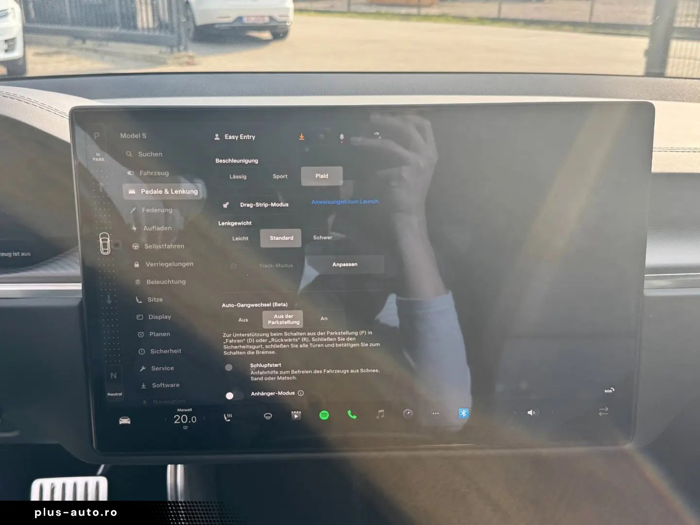 TESLA MODEL S PLAID ENHANCED AP ULTRA RED MATRIX   HW4