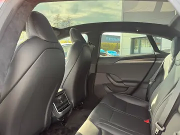 TESLA MODEL S PLAID ENHANCED AP ULTRA RED MATRIX   HW4