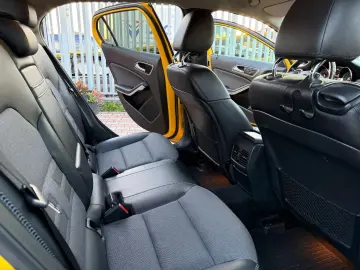 Mercedes-Benz GLA200 2016 2.2L Diesel