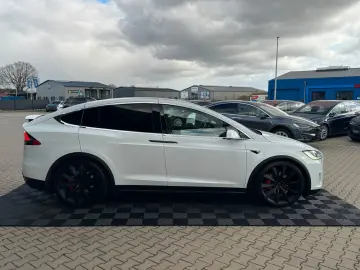 TESLA MODEL X RAVEN PERFORMANCE   6 SEATER   AP3