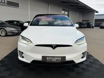 TESLA MODEL X RAVEN PERFORMANCE   6 SEATER   AP3