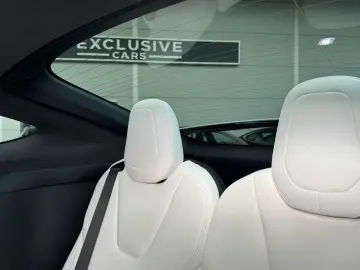 TESLA MODEL X RAVEN PERFORMANCE   6 SEATER   AP3