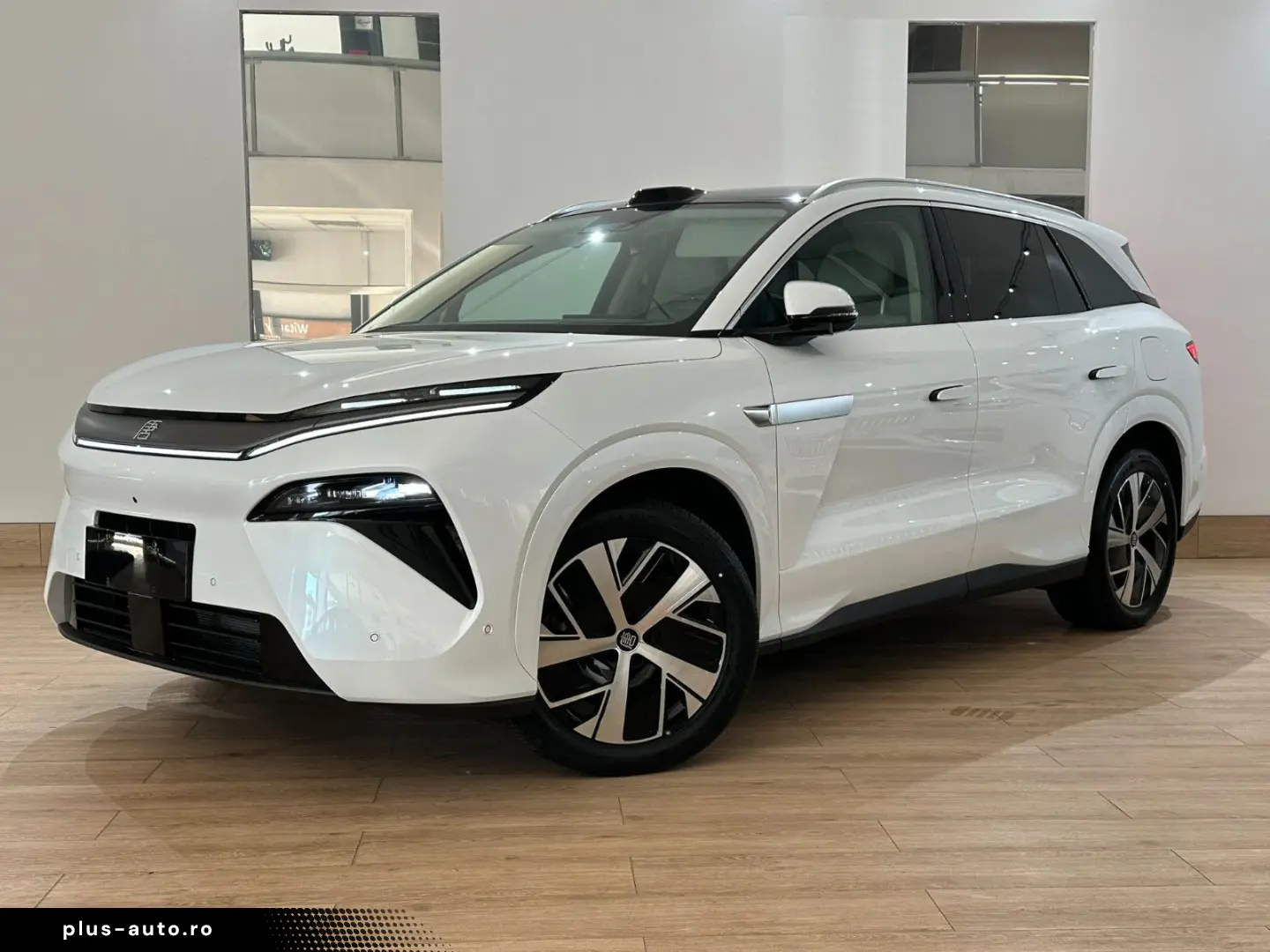 BYD TANG L DM 200 KM AWD