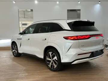 BYD TANG L DM 200 KM AWD