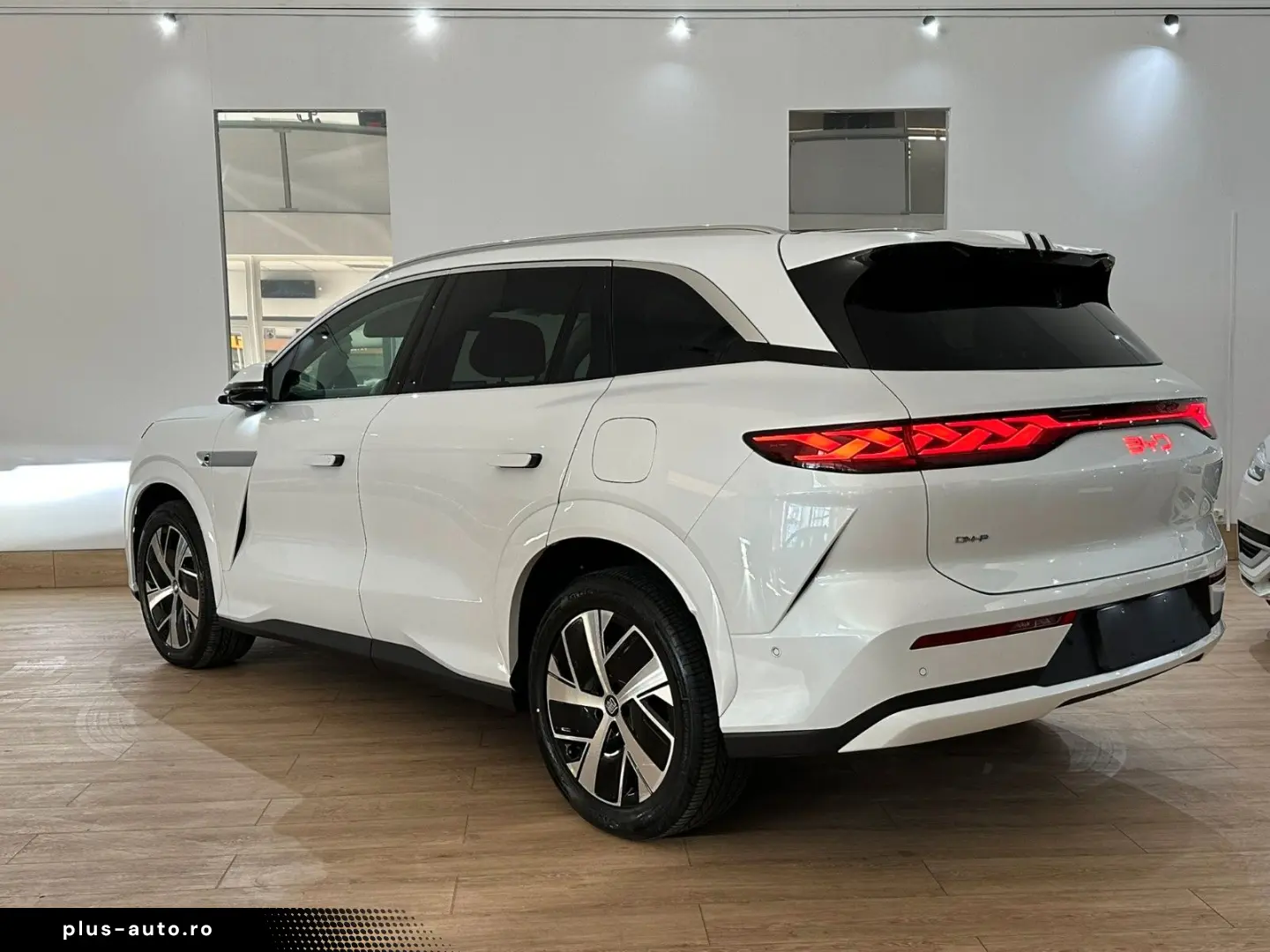 BYD TANG L DM 200 KM AWD