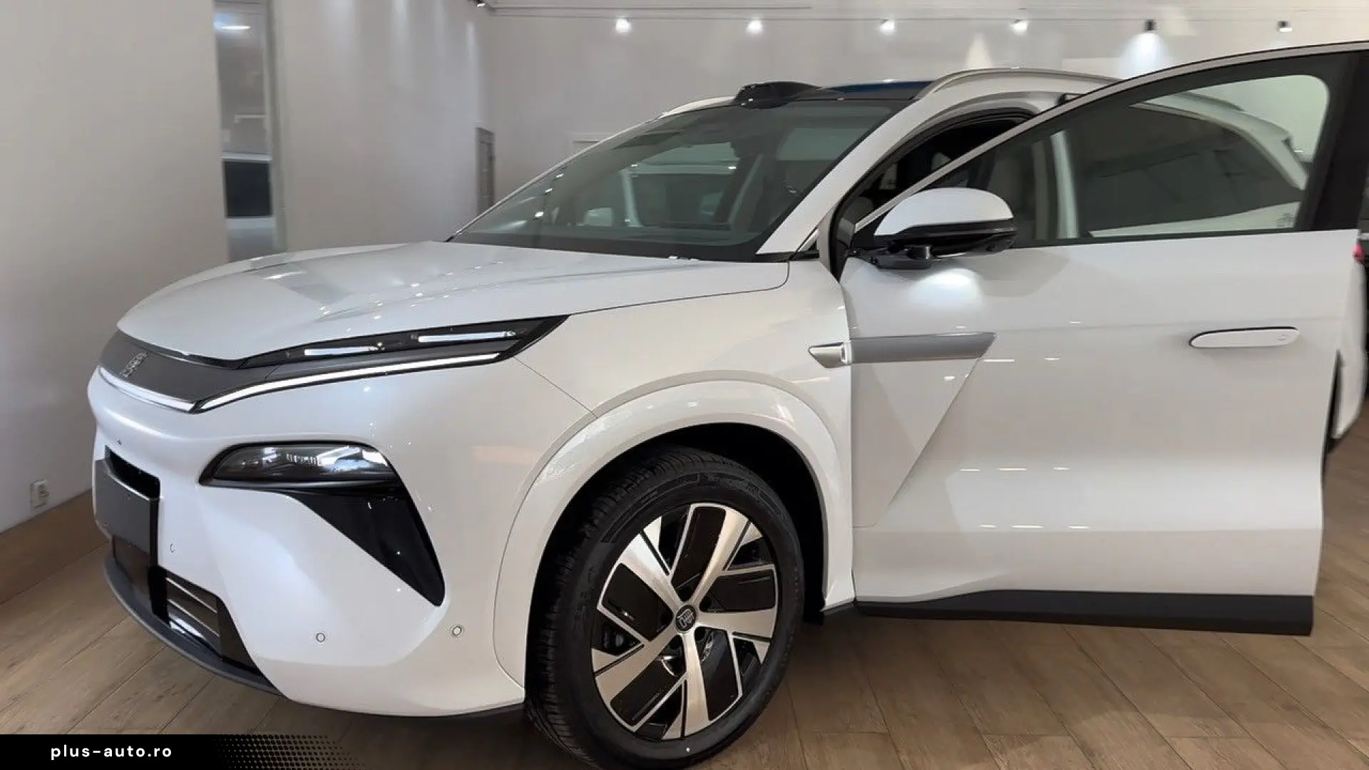 BYD TANG L DM 200 KM AWD