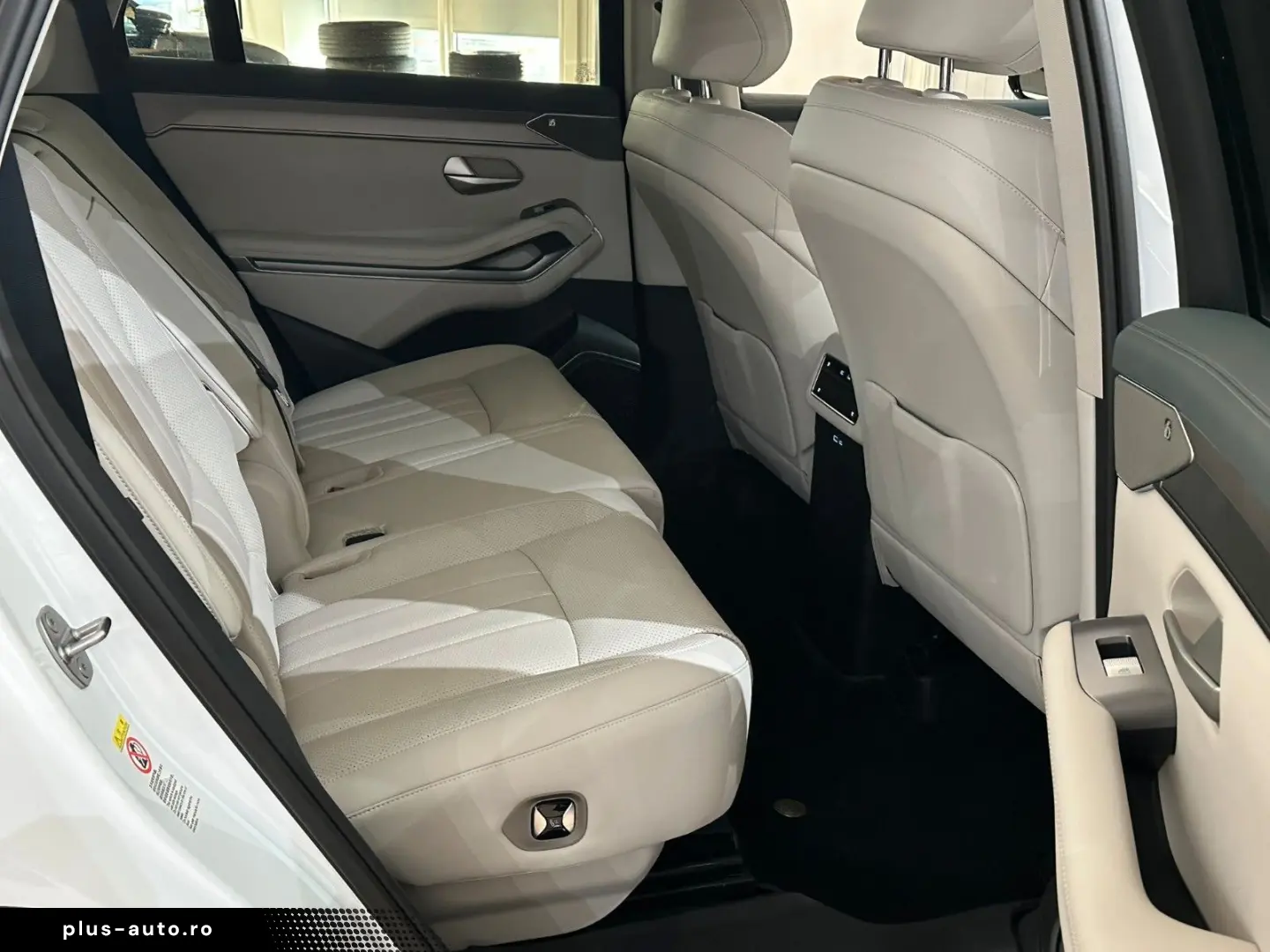 BYD TANG L DM 200 KM AWD