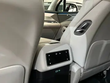 BYD TANG L DM 200 KM AWD