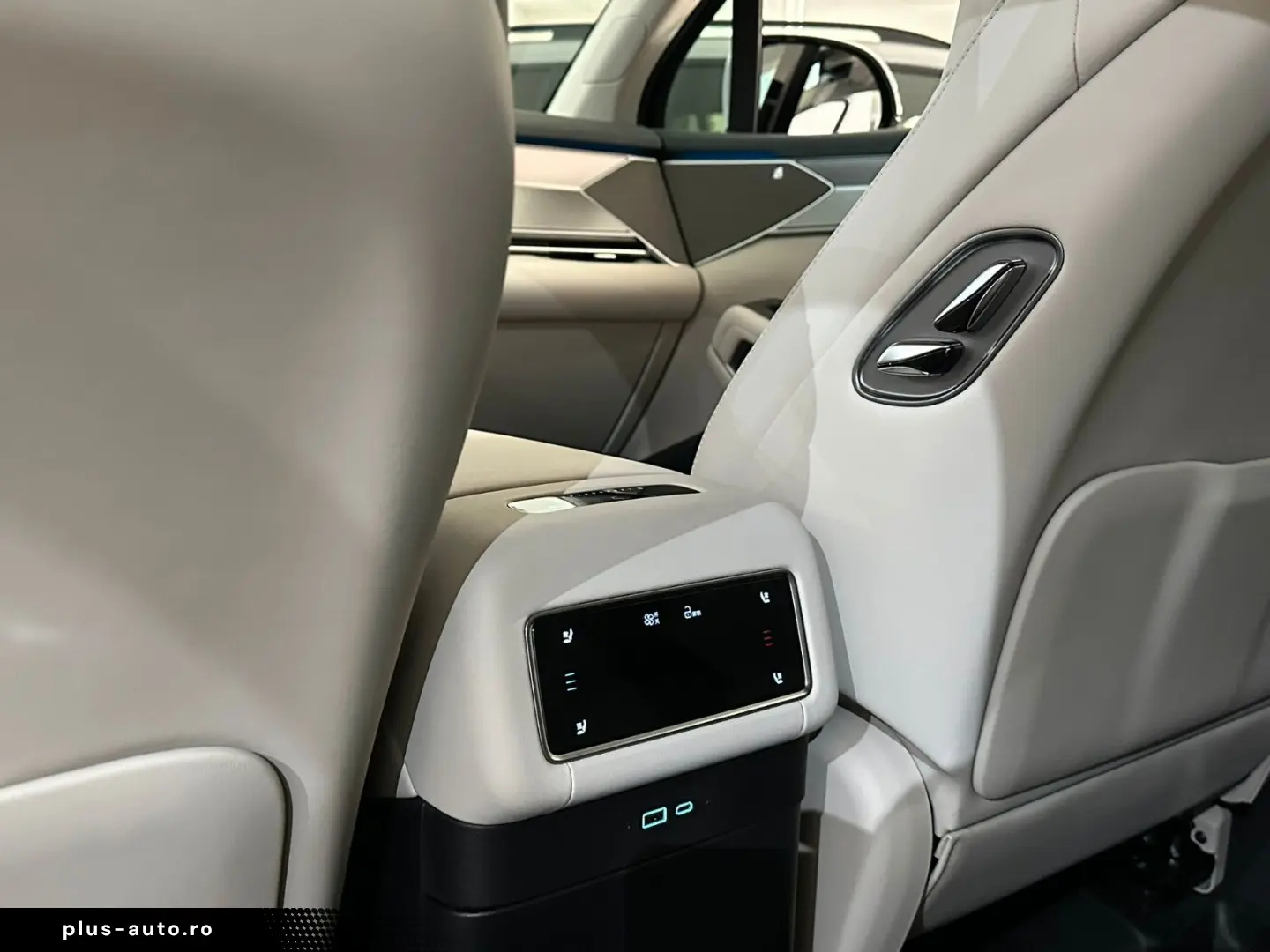 BYD TANG L DM 200 KM AWD