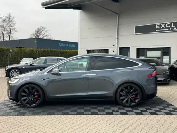 TESLA MODEL X RAVEN PERFORMANCE   6 SEATER   22 INCH