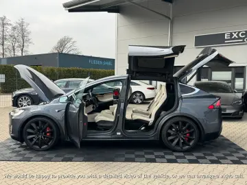 TESLA MODEL X RAVEN PERFORMANCE   6 SEATER   22 INCH