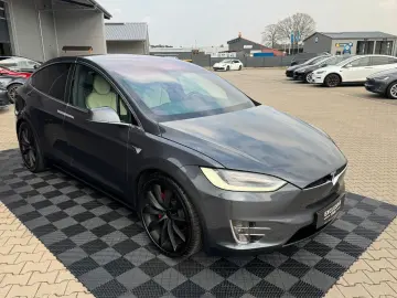 TESLA MODEL X RAVEN PERFORMANCE   6 SEATER   22 INCH