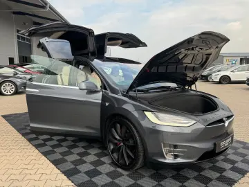 TESLA MODEL X RAVEN PERFORMANCE   6 SEATER   22 INCH