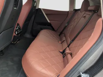 BMW iX xDrive40 Sportp. Dig.Cockpit Laser Shz. Navi