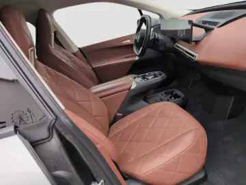 BMW iX xDrive40 Sportp. Dig.Cockpit Laser Shz. Navi