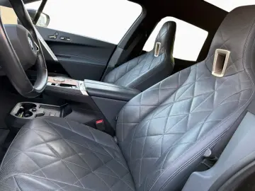 BMW iX xDrive40 Sport Pano SiHz LASER Harman DrAssPr