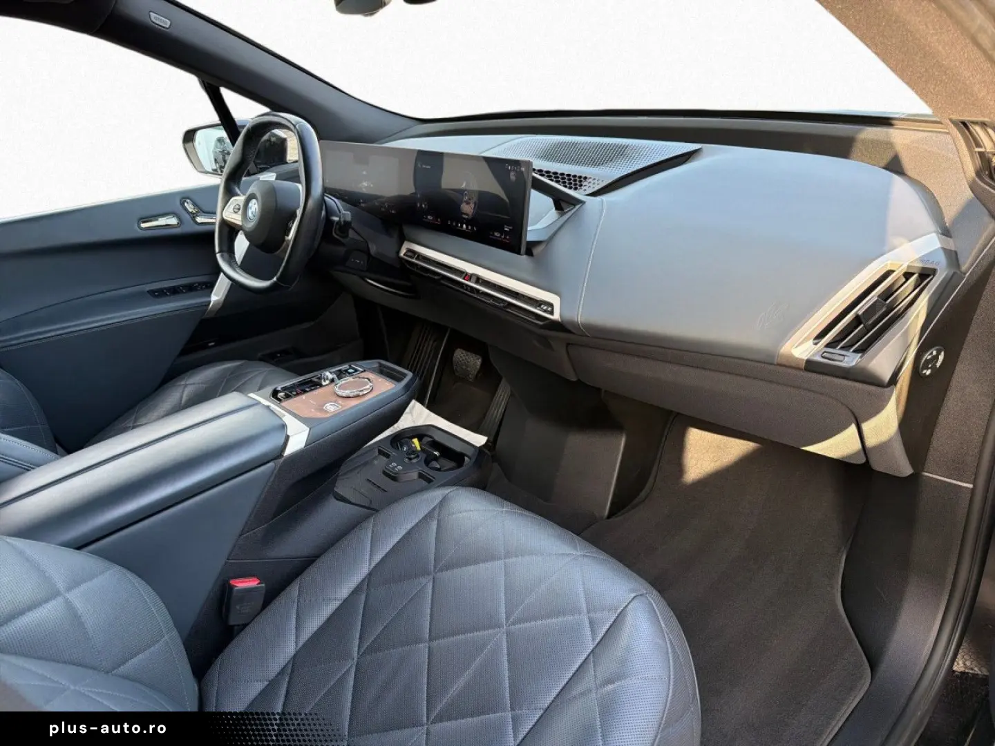 BMW iX xDrive40 Sport Pano SiHz LASER Harman DrAssPr