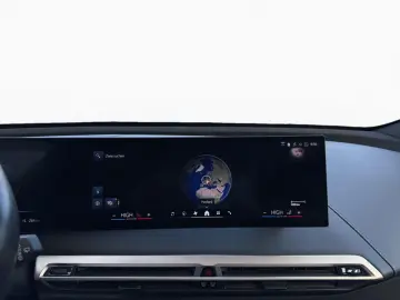 BMW iX xDrive40 Sport Pano SiHz LASER Harman DrAssPr