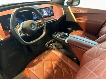 BMW iX xDrive40 HUD ACC 360  Laser H K MEM 22  Navi