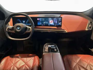 BMW iX xDrive40 HUD ACC 360  Laser H K MEM 22  Navi