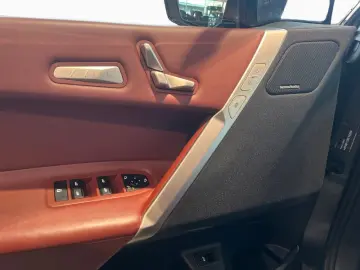 BMW iX xDrive40 HUD ACC 360  Laser H K MEM 22  Navi