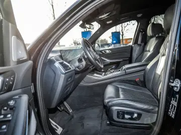 BMW X5 M60i xDrive M Sport PANO ACC