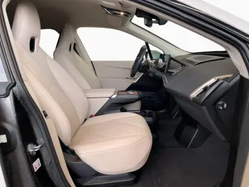 BMW iX xDrive40 Clear&Bold St&Go 360