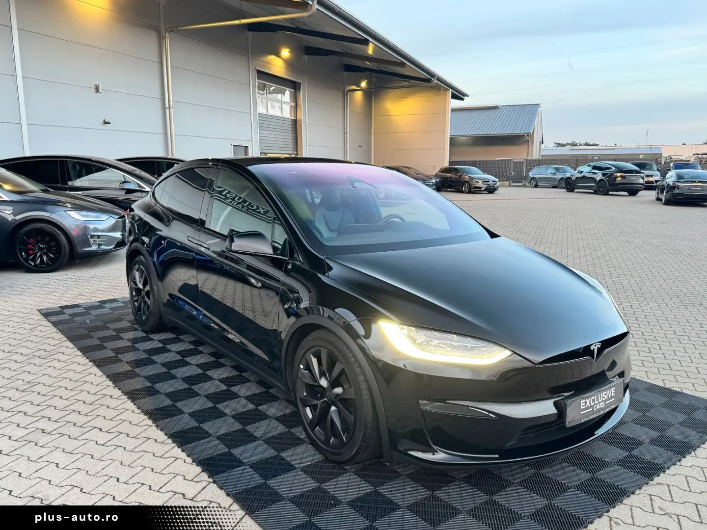 TESLA MODEL X PALLADIUM    HW 4 USS   AMD RYZEN