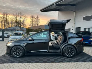 TESLA MODEL X PALLADIUM    HW 4 USS   AMD RYZEN
