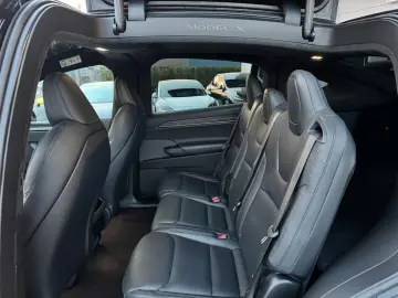 TESLA MODEL X PALLADIUM    HW 4 USS   AMD RYZEN