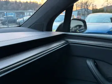 TESLA MODEL X PALLADIUM    HW 4 USS   AMD RYZEN